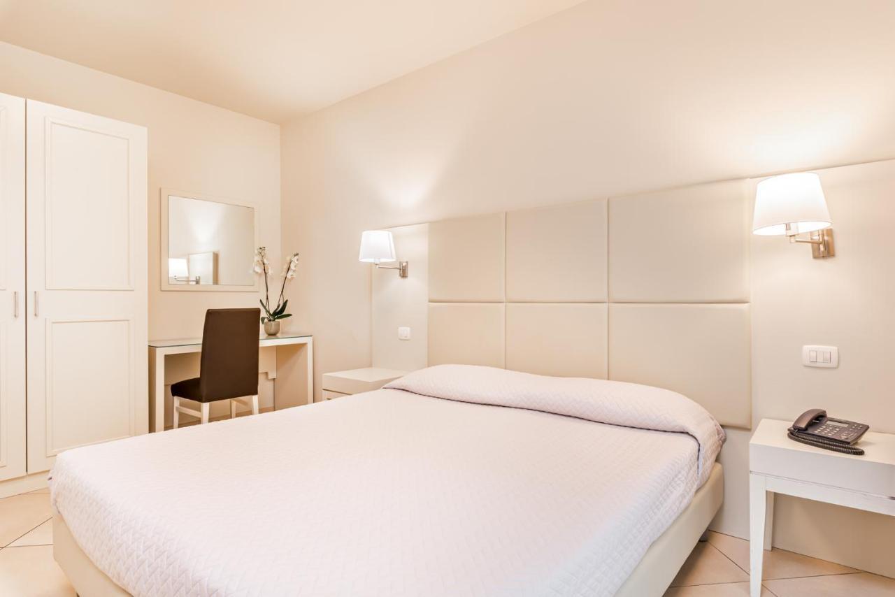 Hotel & Residence Exclusive Marina Di Carrara Εξωτερικό φωτογραφία