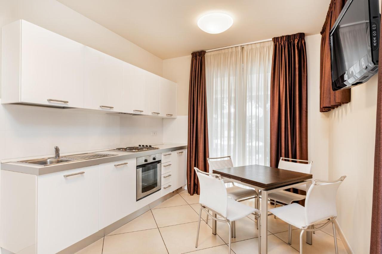 Hotel & Residence Exclusive Marina Di Carrara Εξωτερικό φωτογραφία