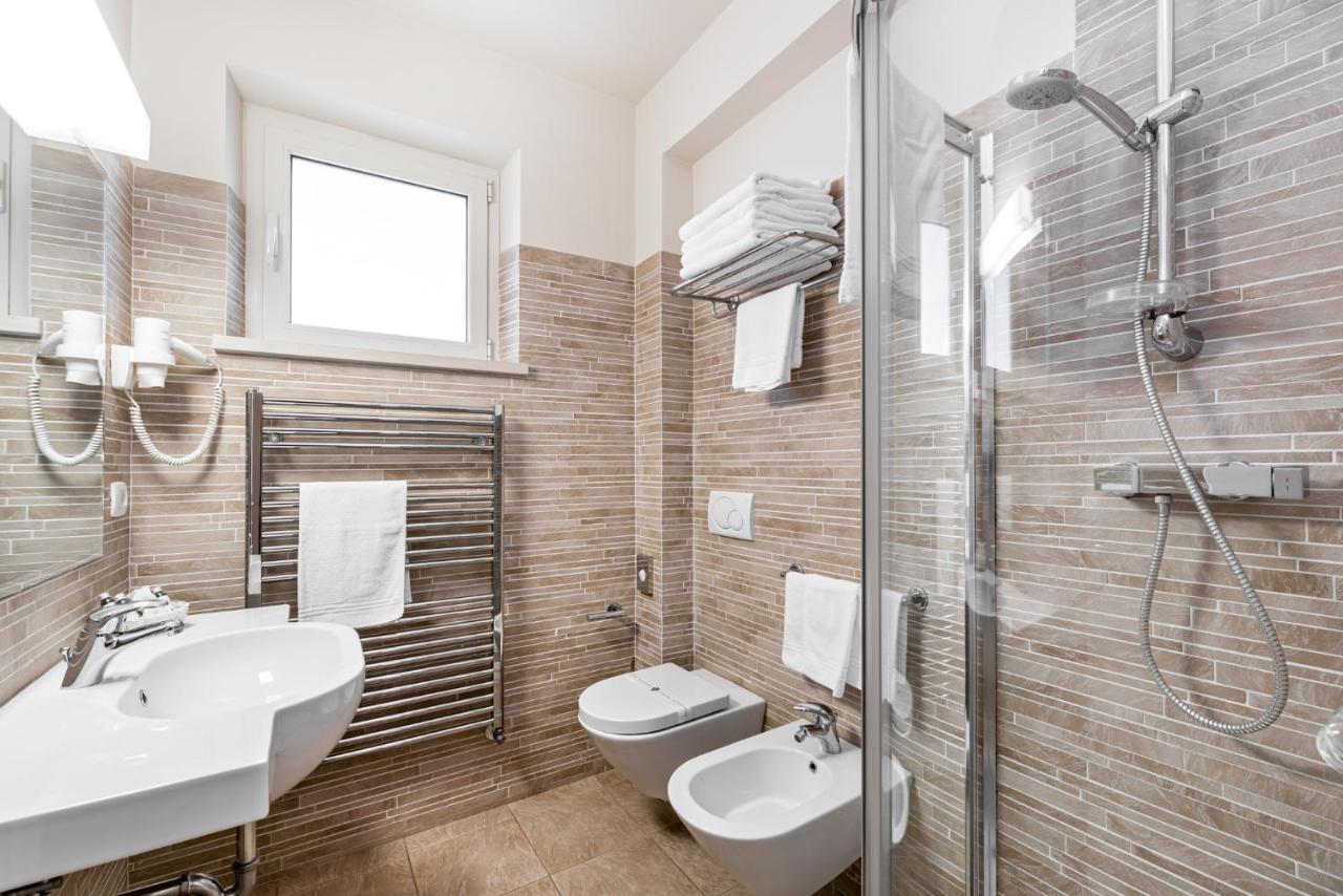 Hotel & Residence Exclusive Marina Di Carrara Εξωτερικό φωτογραφία